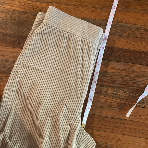 Zara Woman Cropped Wide Leg Corduroy Pants - Picture 7 of 9
